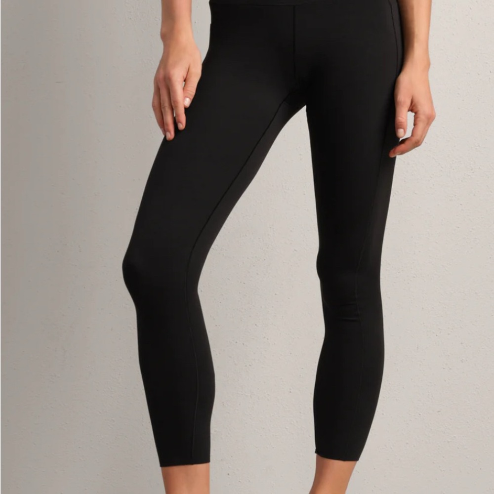 RHONE Black Leggings